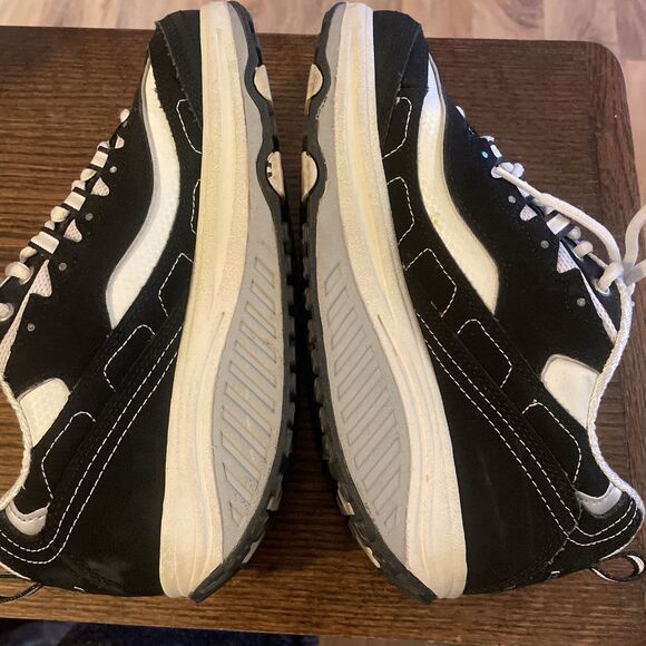 Sketchers Shape-ups Womens Sneakers Size 6 Black / White 11809 Workout Toning - Picture 7 of 10